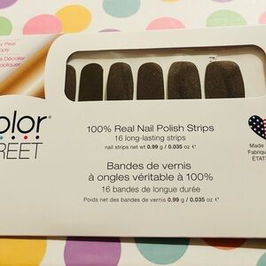 COLOR STREET 100% NAIL POLISH STRIPS
